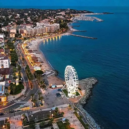 Boulouris, Grand 2 A 4 Personnes A 5min A Pied Des Plages Apartman