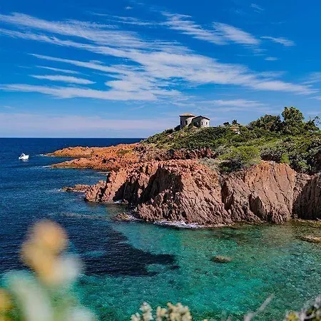 Boulouris, Grand 2 A 4 Personnes A 5min A Pied Des Plages * Saint-Raphaël